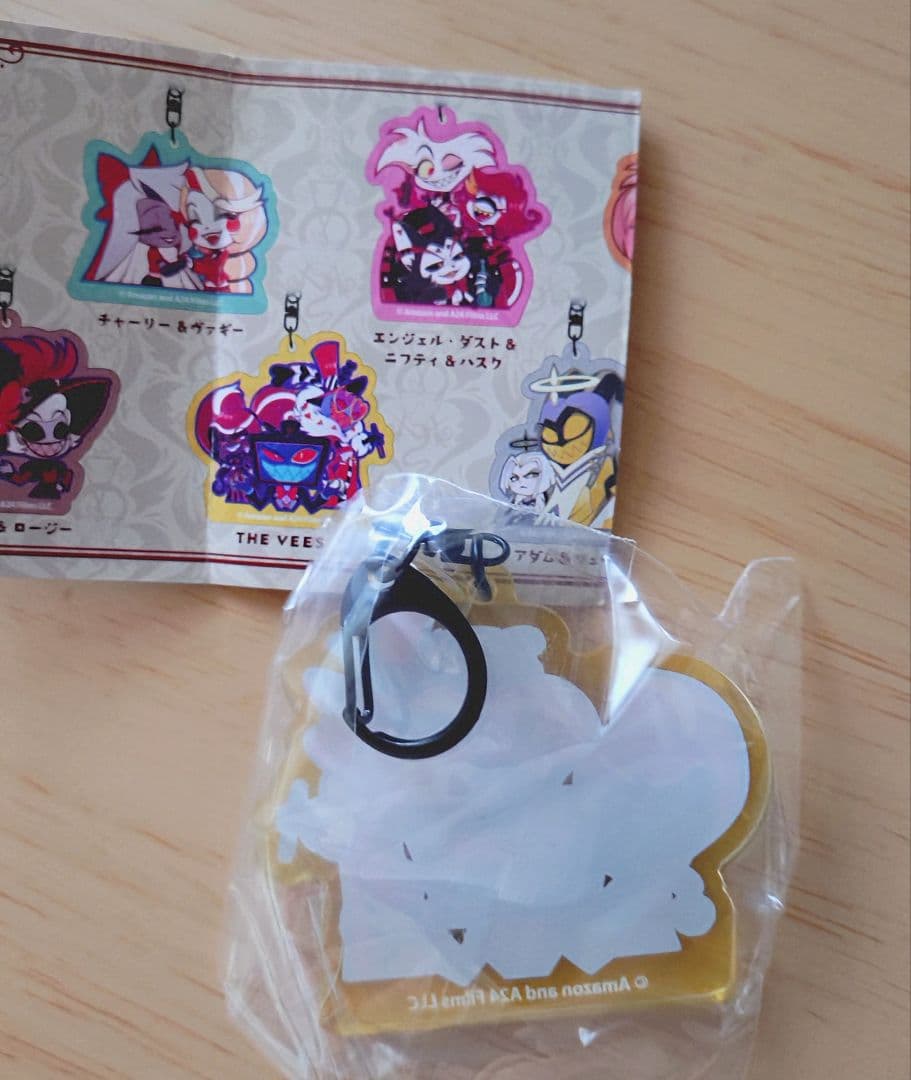 ハズビンホテル アクリルキーホルダー ガチャ ヴォックス