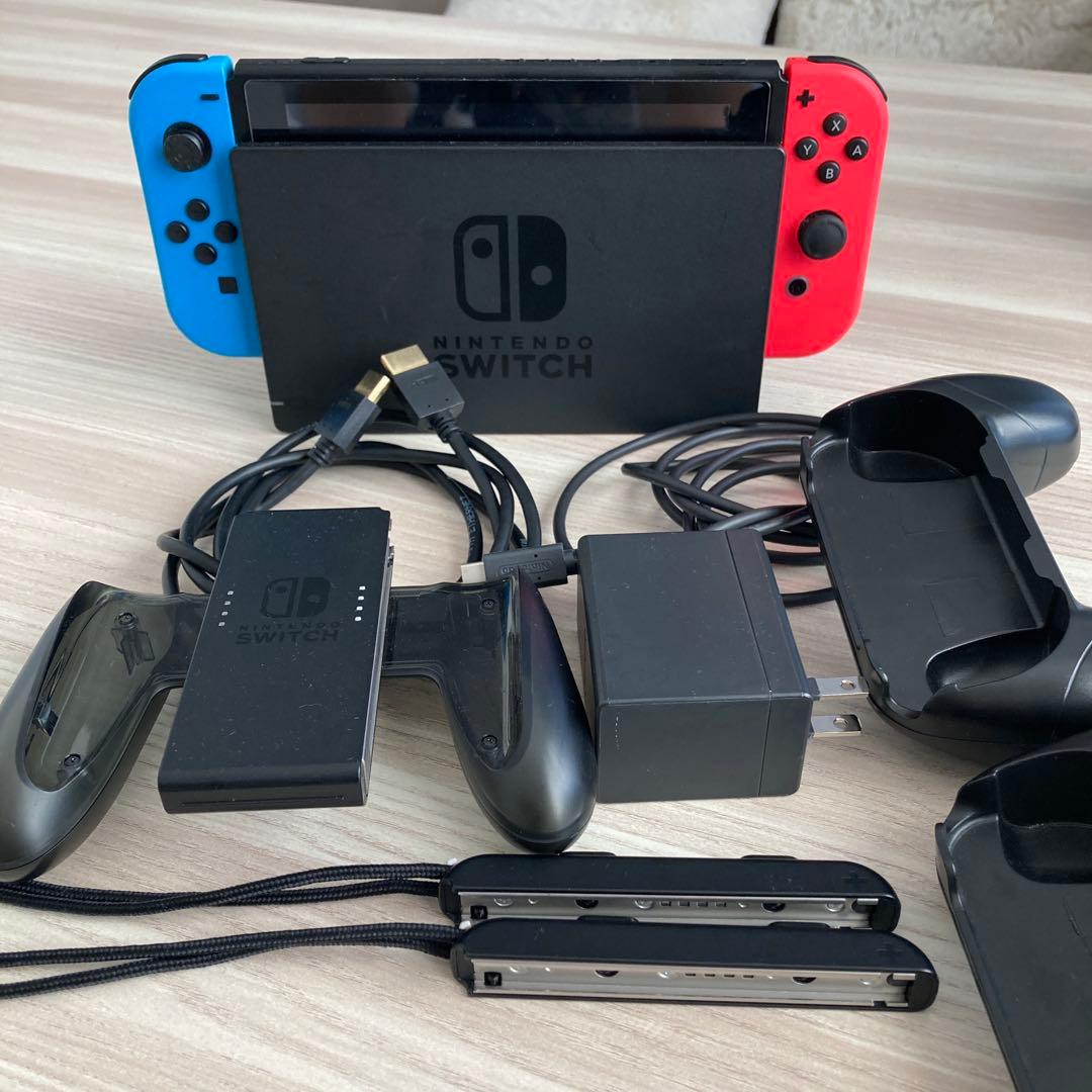 Nintendo Switch 本体 + 付属品全て Nintendo Switchの付属品を一覧で公開【写真で解説】 | ゲーム買取ラボ
