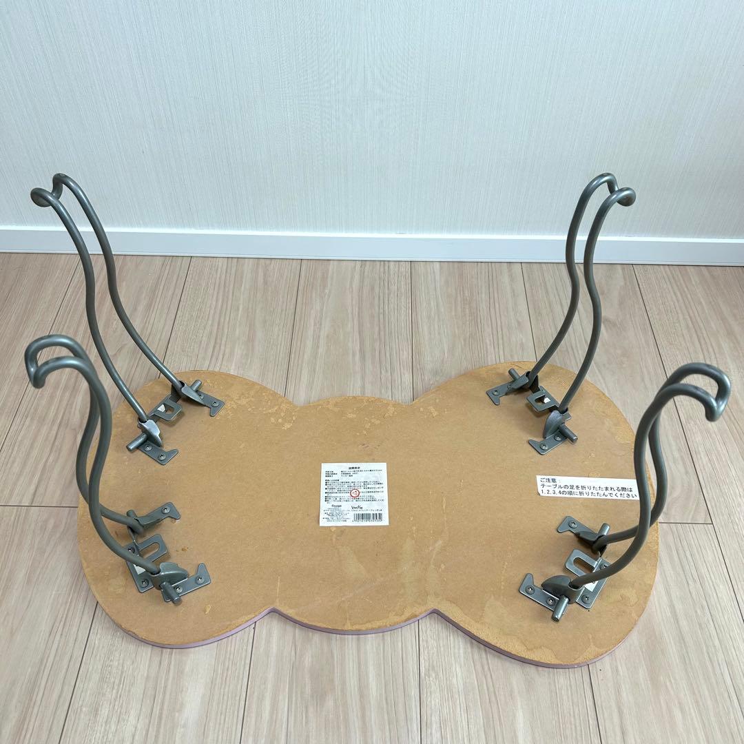 レア】ハローキティ Vivitix リボン型ミニテーブル 折りたたみ式 猫脚