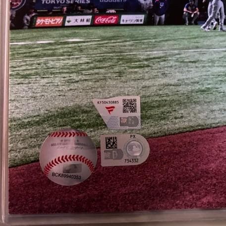 限定99枚特大写真40×50cm・佐々木朗希 直筆サインFANATICS/MLB - メルカリ