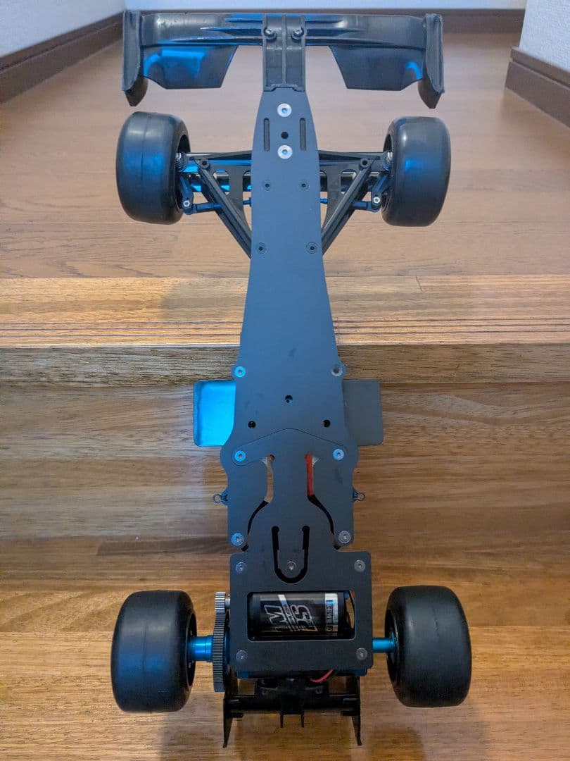 タミヤ F104 PROⅡシャーシ 未走行品 中古ボディ、サーボ、モーター付