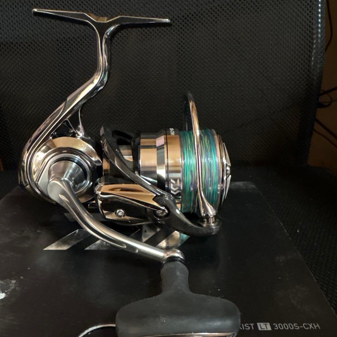 18EXIST LT3000S-CXH スピニングリール 3000s cスプール