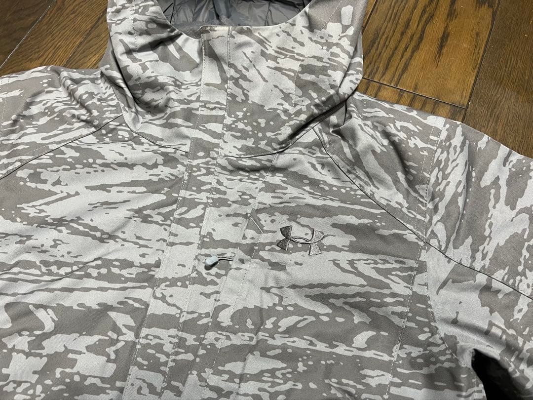 ふ*む様 【超美品】Under Armour スノーボードウェア LG/G グレ