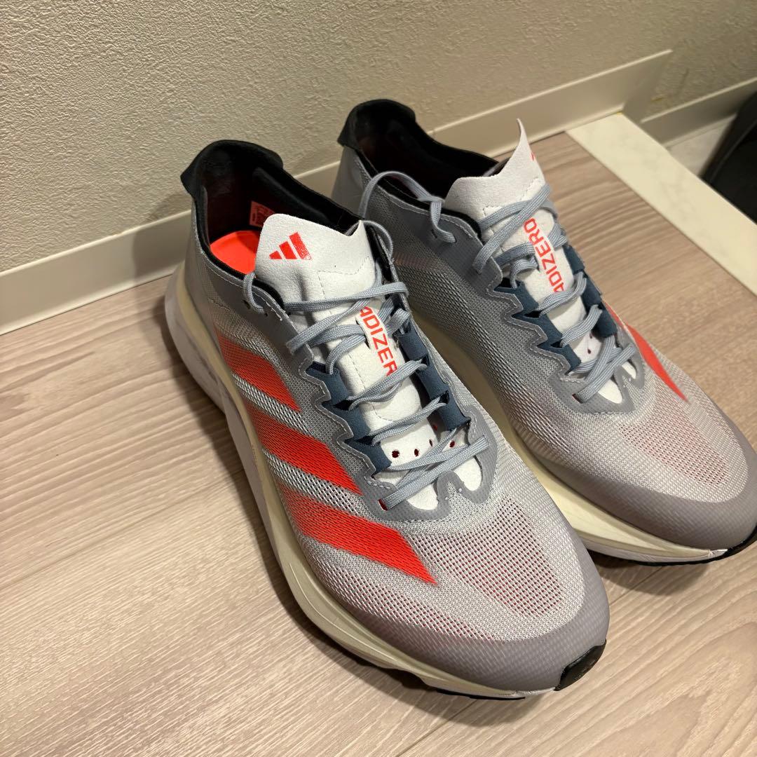 27.0cm ADIZERO BOSTON 12 グレー/レッド