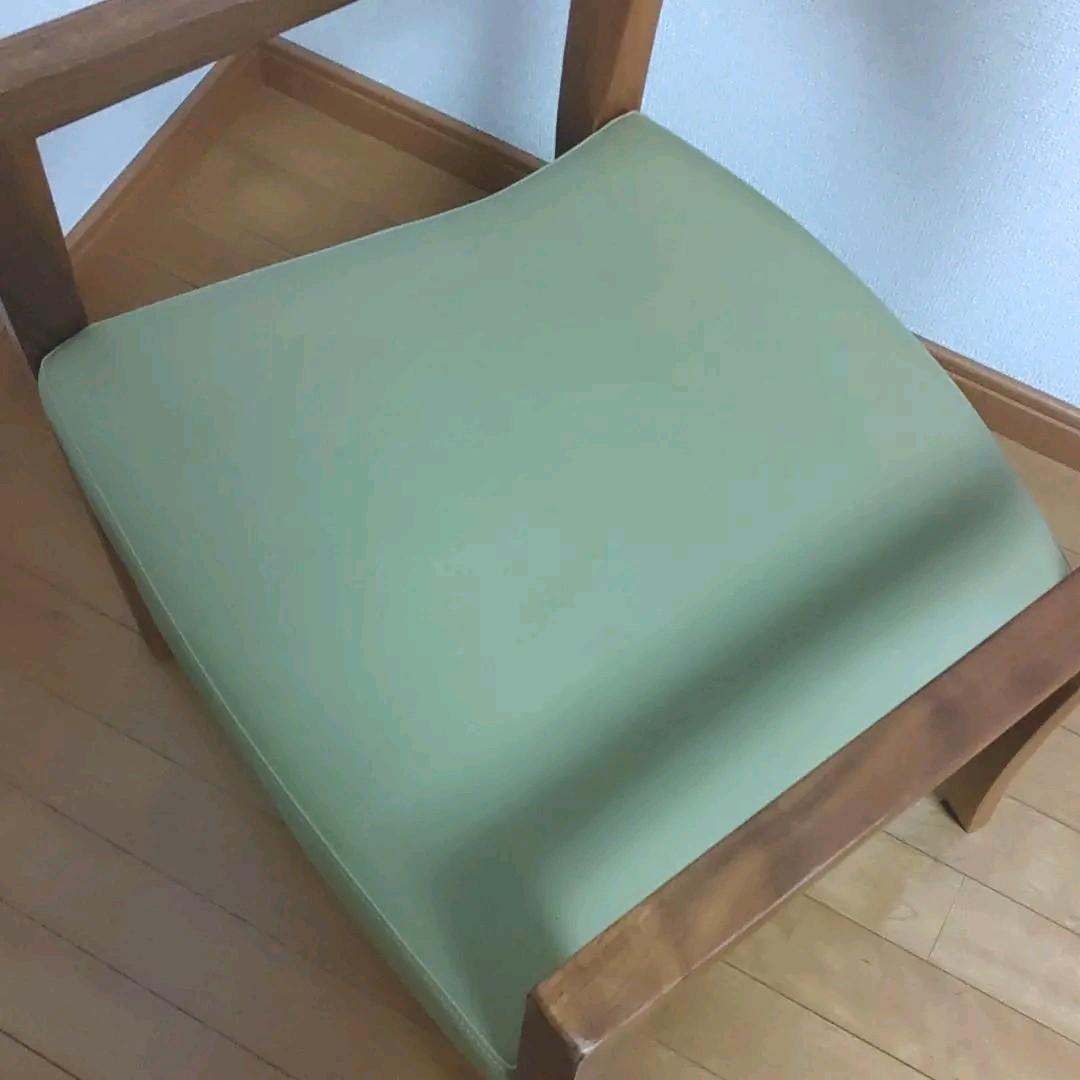 《6/28~30限定セール》肘掛け椅子　カリモク家具　椅子　アームチェア