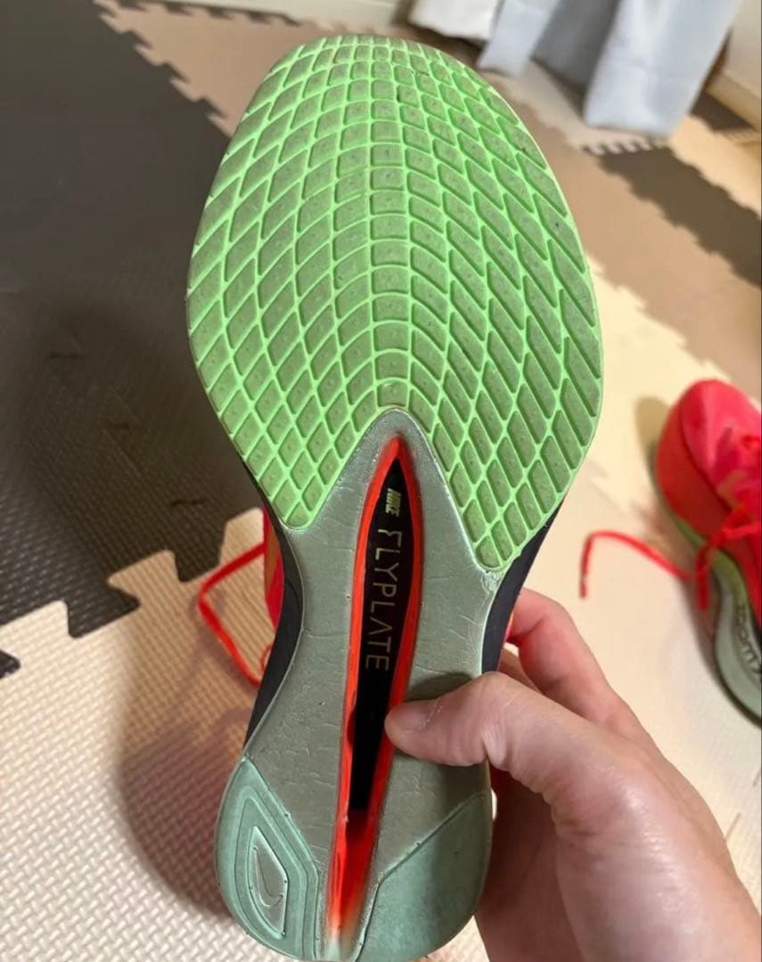 ナイキ　ヴェイパーフライ４　28.0cm 美品