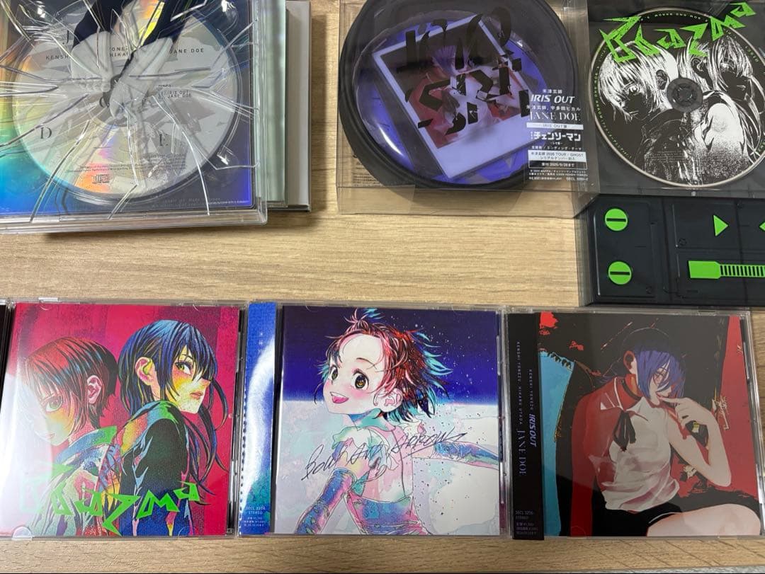 米津玄師 CD ・ライブグッズまとめ売り - メルカリ