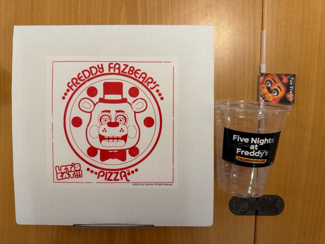 FNAF コラボカフェ ピザ 空箱 ＋ 限定コップ ＆ ストロー - メルカリ