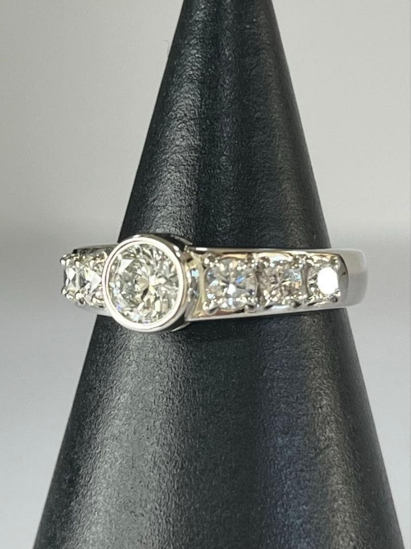 PT 天然ダイヤモンドリング 0.573ct 鑑別カード付き