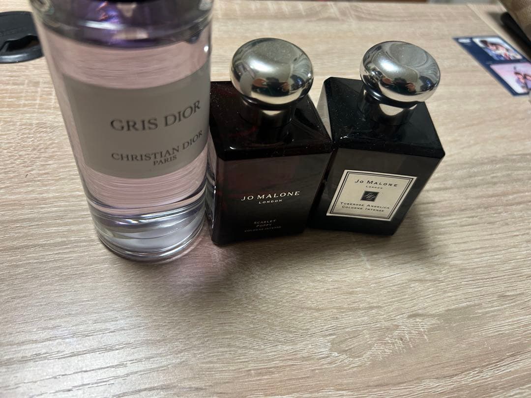 シナリー パルファンデュモンド白紫 mococo様