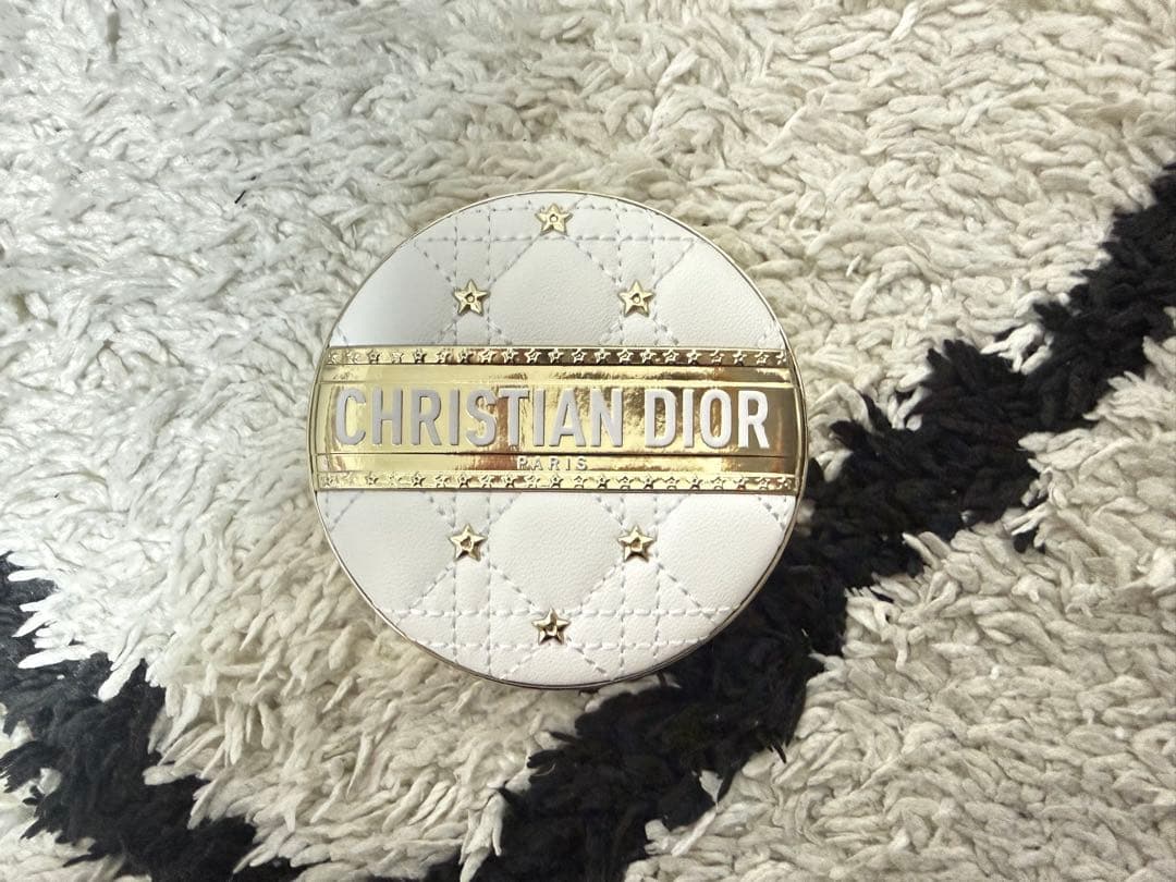 Dior グロウルミナイザー ディオールスター ホリデー限定 試してみた】Dior 【旧】ディオールスキン フォーエヴァー グロウ