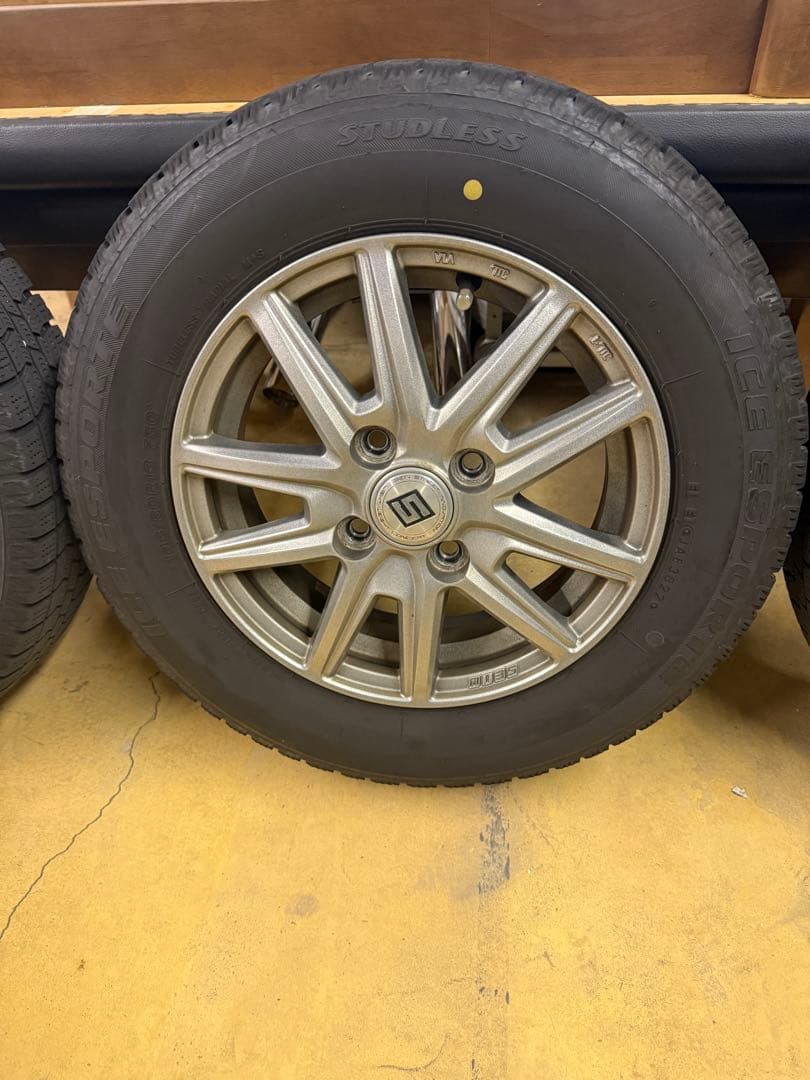 145/80/R13 スタッドレスタイヤ ラパン