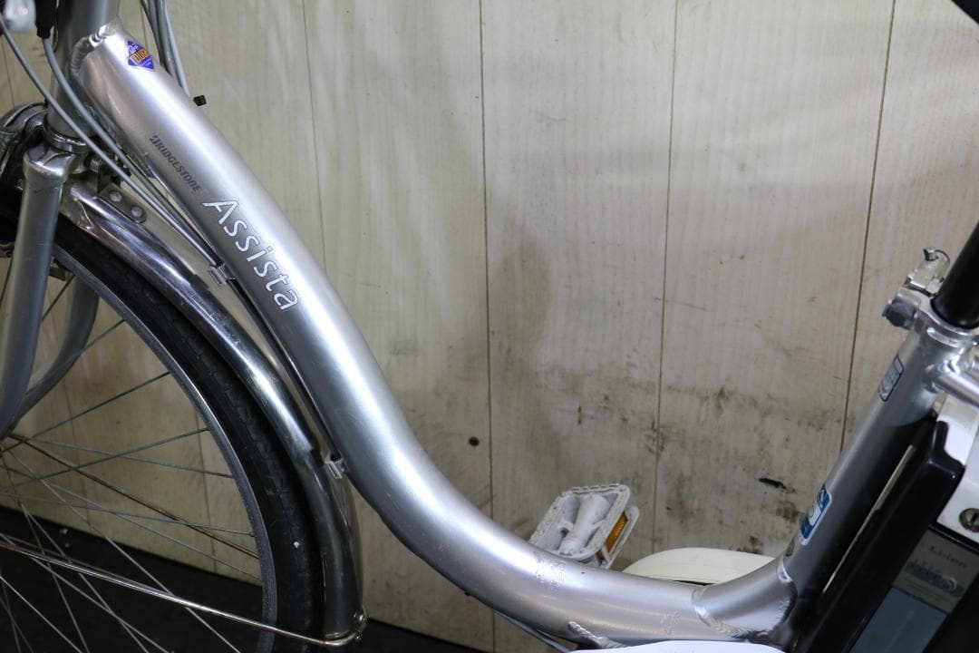 ブリヂストン アシスタライト A6T32　8.1AH 26インチ 3段 LED