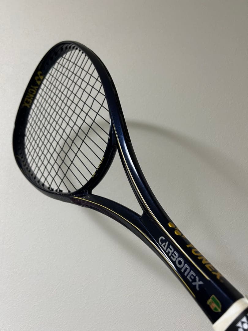 【美品】ヨネックス　カーボネックスクラウン　UL0 ソフトテニス ラケット ヨネックス カーボネックス クラウン CARBONEX