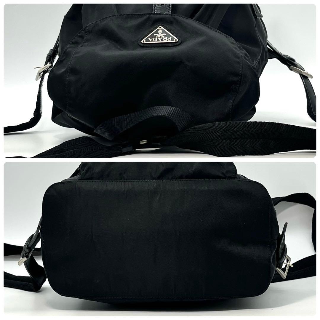 プラダ PRADA リュックサック 三角プレート 本物 正規品 黒色 男女兼用