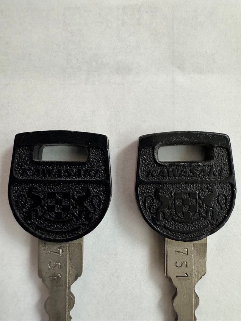 Kawasaki Z1 Z2 純正 獅子キー 当時物 NO.751 3本 - メルカリ