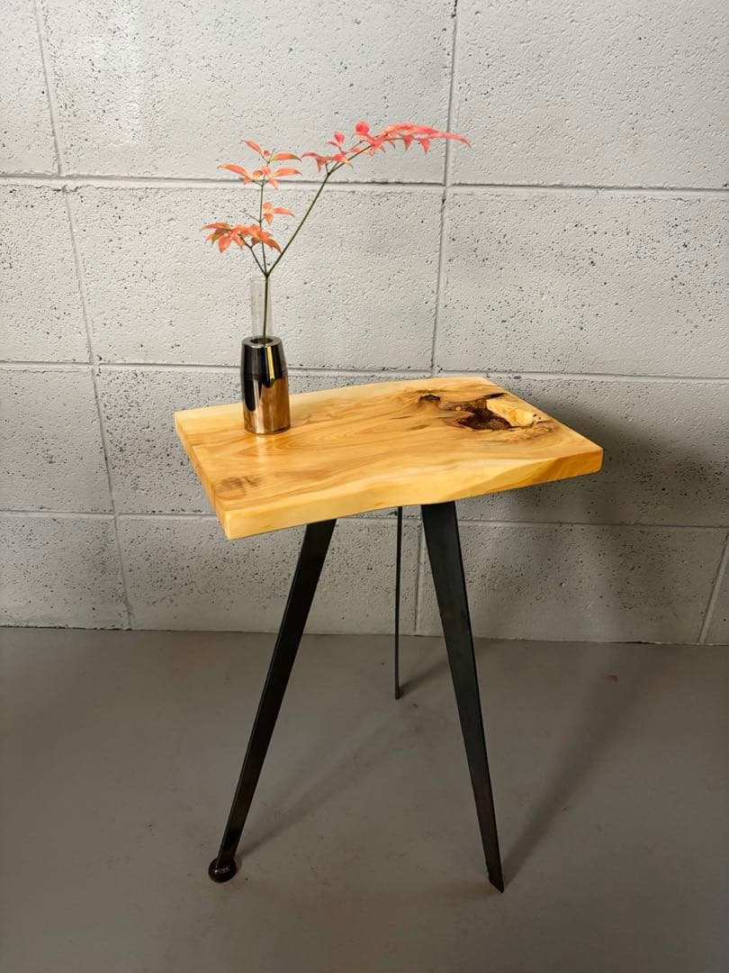 榧木サイドテーブル　コーヒーテーブル　ナイトテーブル　観葉植物置き台 グリーン スタンド B 観葉植物台 無垢材 天然木 ナイトテーブル サイド