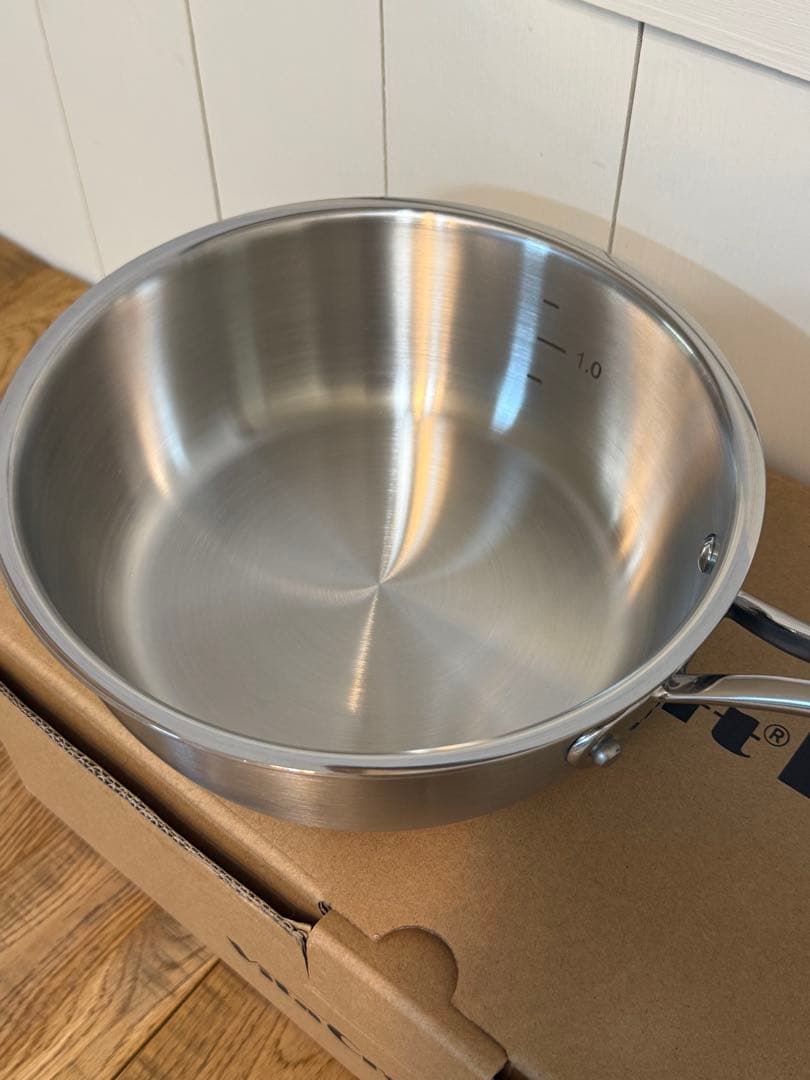 新品 ビタクラフト プロ ソテーパン 2.1L 20cm NO.0132