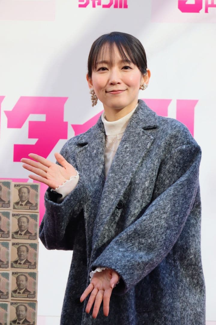 値下げ!宇賀なつみさん吉岡里帆さん写真Ｌサイズ