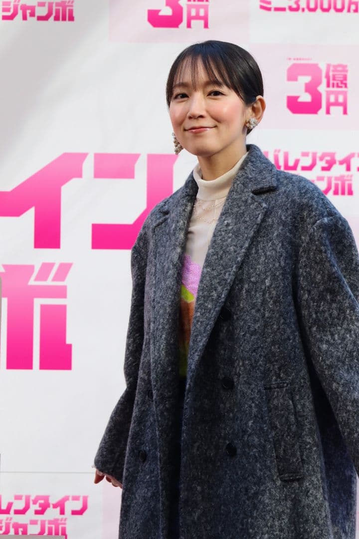 値下げ!宇賀なつみさん吉岡里帆さん写真Ｌサイズ
