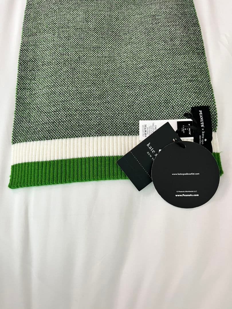 ケイトスペード ピーナッツ スカーフ スヌーピー kate spade - メルカリ