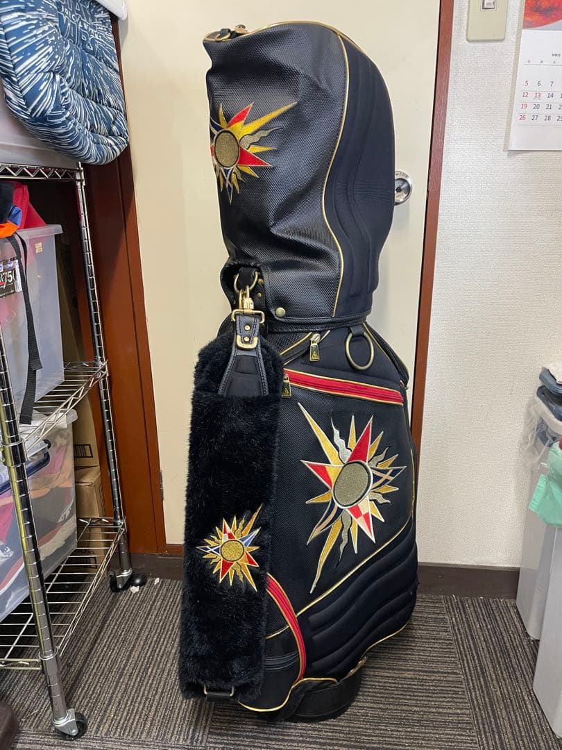 ジャンボ尾崎　キャディーバッグ　ゴルフバック　J's　黒　ブラック　刺繍　レア品 ジャンボ尾崎 キャディーバッグ ゴルフバック J's 尾崎将司 黒 送料