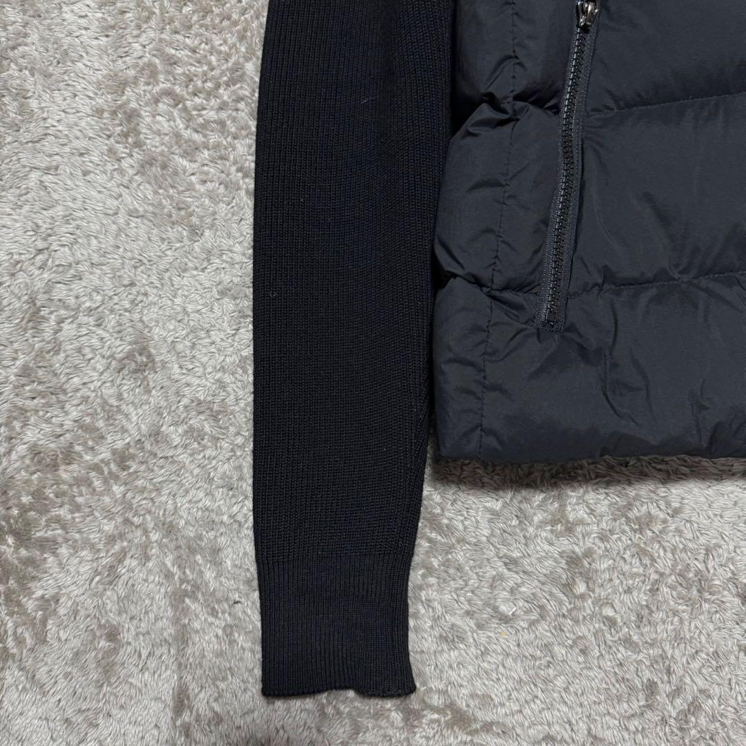 値下げ⭕️《極美品》TATRAS ブラック ダウンジャケット フード付き ニット