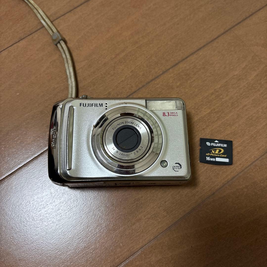 FUJIFILM FinePix A800 XDカード