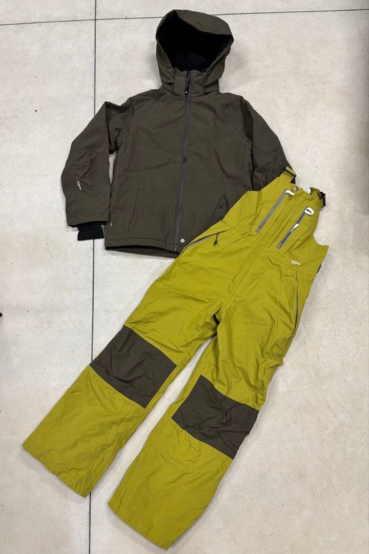 P.RHYTHM P.YETI JACKET、NAUGHTY BIB 150 P.RHYTHM P.YETI JACKET、NAUGHTY BIB 150