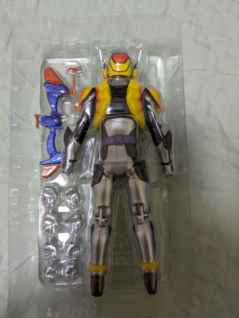 S.H.Figuarts　仮面ライダーヴラム