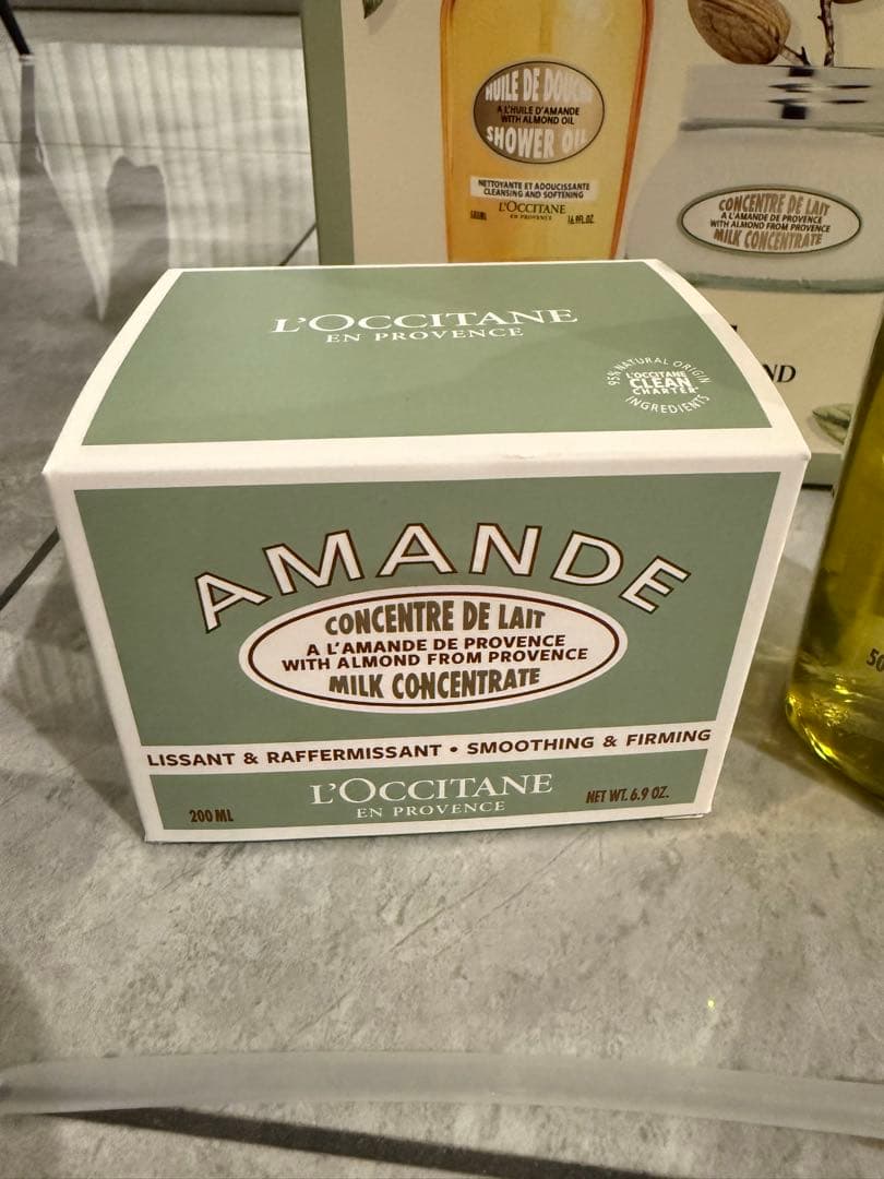 yoyo様専用アーモンドシャワーオイルとミルクコンセントレートセット