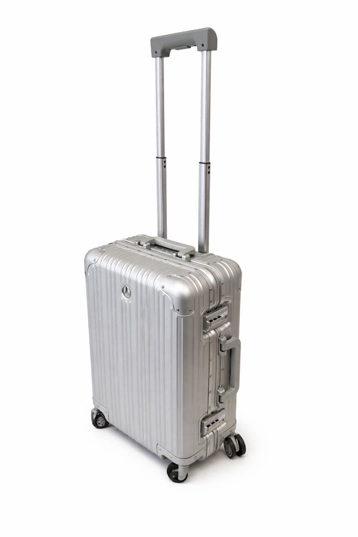 メルセデス・ベンツ 32Lオリジナルスーツケース（機内持ち込み可