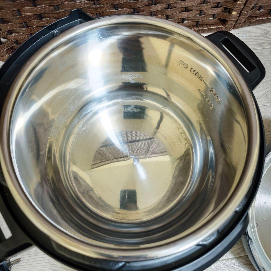 【美品】InstantPot Nova Plus 60 電気圧力鍋 5.7L