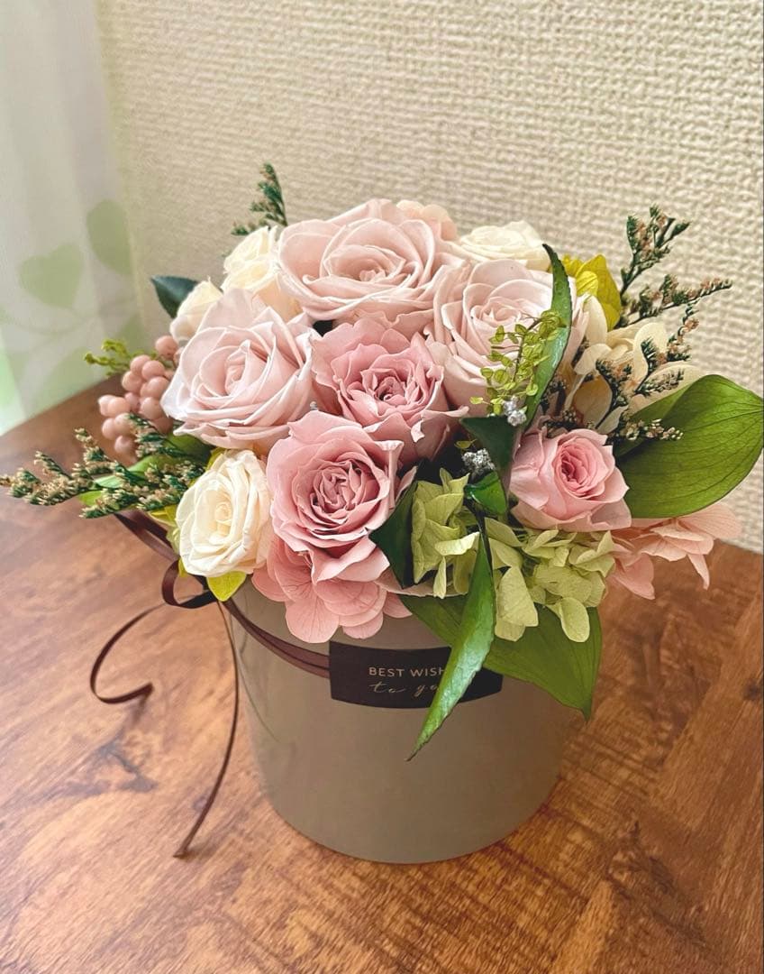 ＊*..くすみピンクのナチュラルアレンジ＊°.プリザーブドフラワー　お花の贈り物 落ち着いたプリザーブドフラワーくすみピンク系アレンジ 結婚新築開店