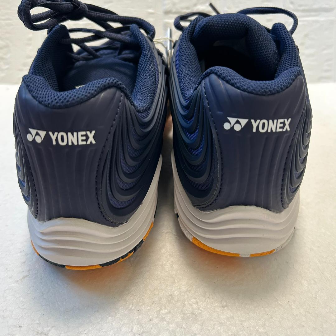 新品　ヨネックス　シューズ　28.5cm テニスシューズ　　パワークッション