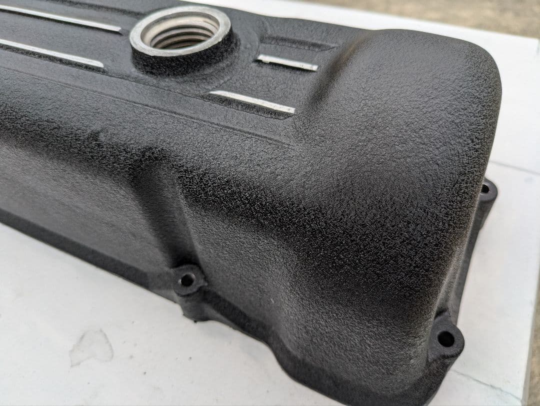 日産 NISSAN OHC L型エンジン L6タペットカバー 結晶塗装 美品L型