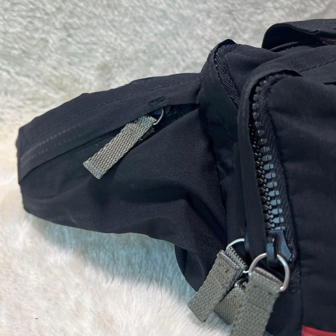 プラダ スポーツ ウエストバッグ ブラック ナイロン ロゴ ボディバッグ