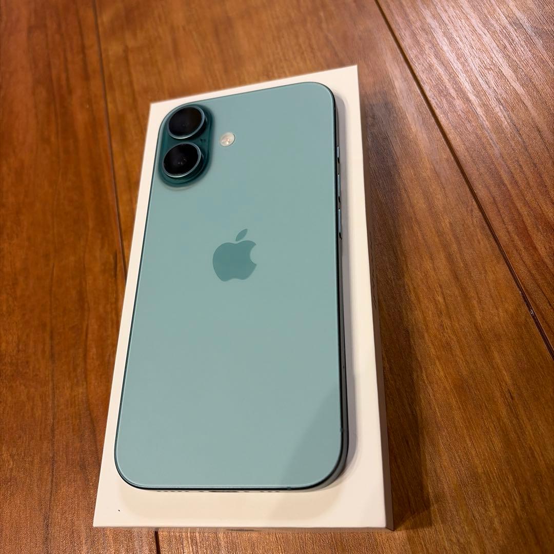 iPhone16 SIMフリー　128G 超美品　App Store 購入 iPhone 16 『新品未開封』iPhone 128GB SIMフリー [ウルトラマリン