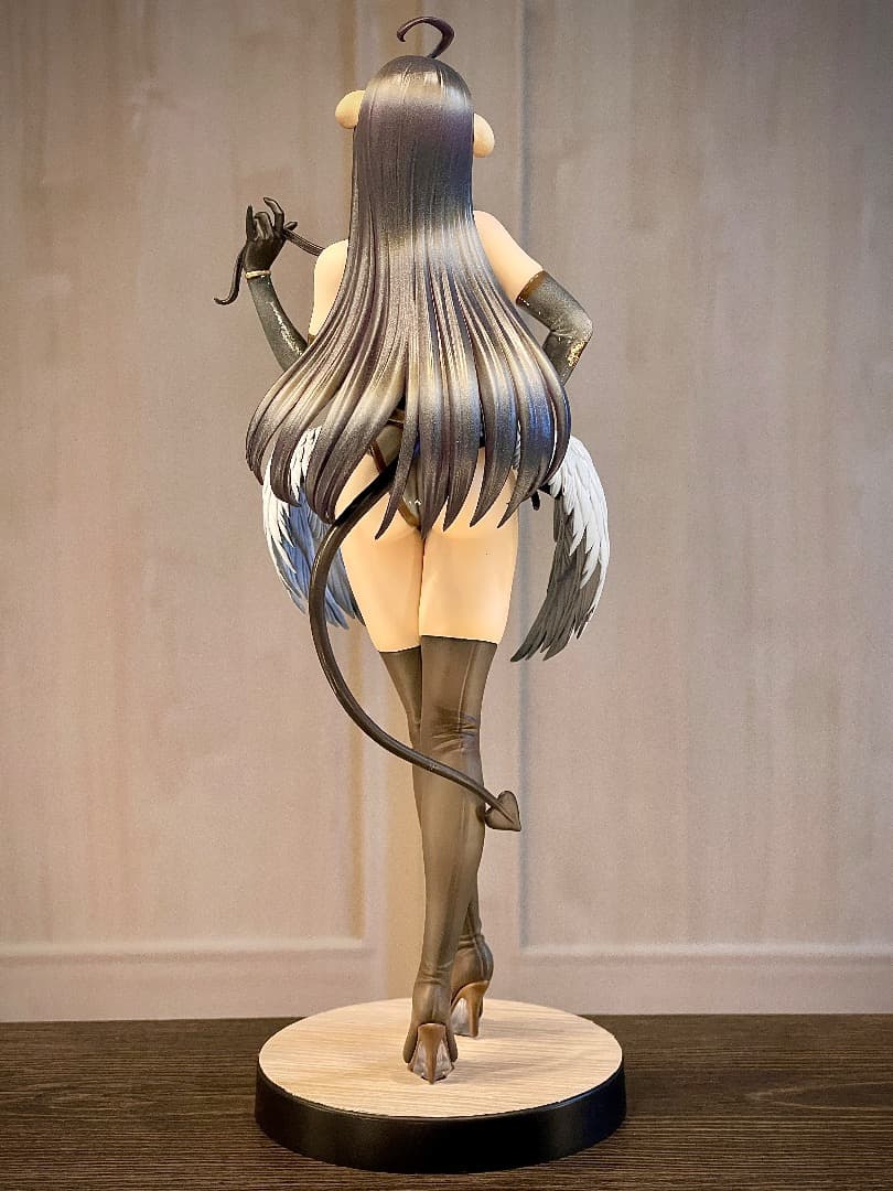 M*1様 《リペイント》オーバーロード アルベド フィギュア