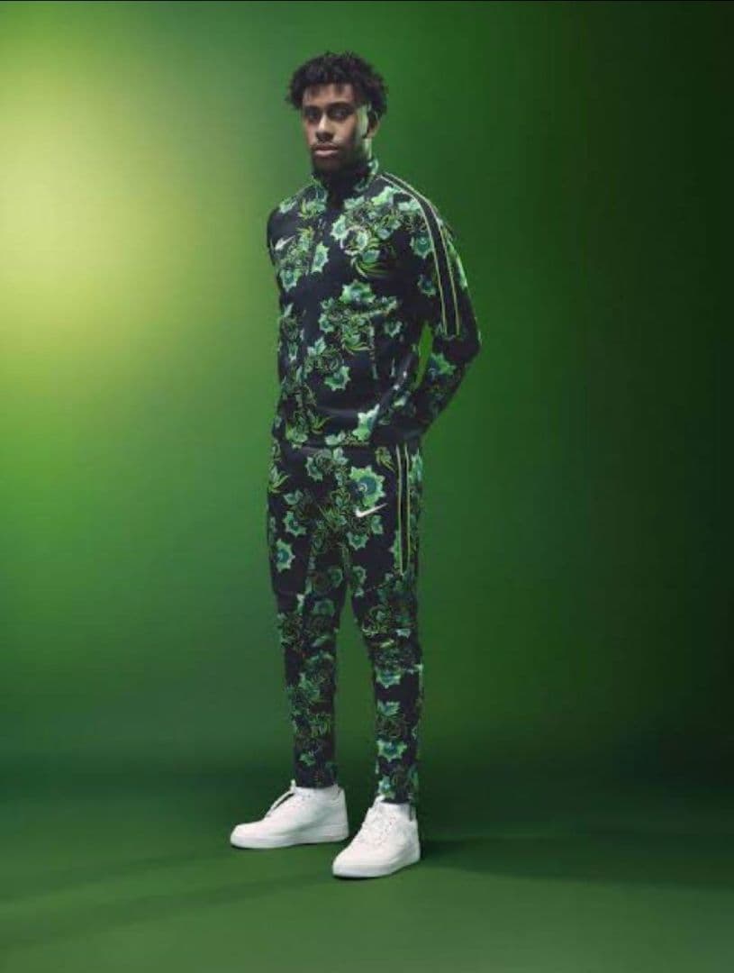 希少】NIKE ナイジェリア代表 ジャージ 上下セット - メルカリ