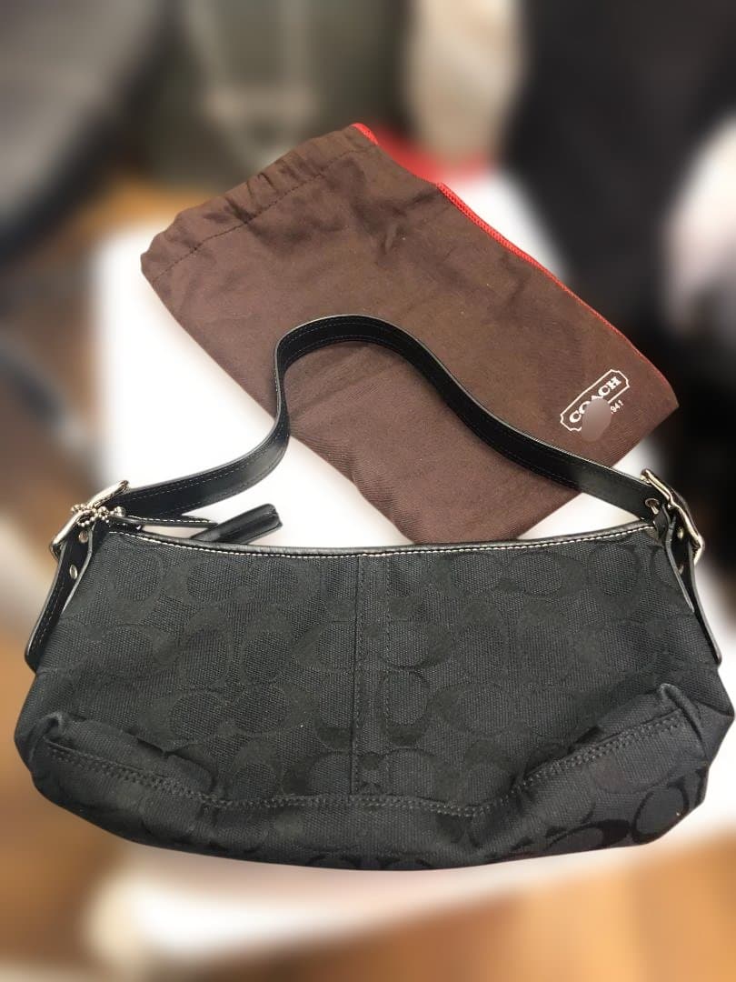 極美品 COACH コーチ シグネチャー アクセサリーポーチ キャンバス 専用袋 楽天市場】COACH コーチ アクセサリーポーチ 6094 ハンドバッグ