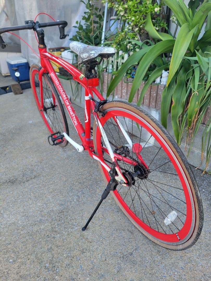 UNITED COLORS BENETTON ピストバイク