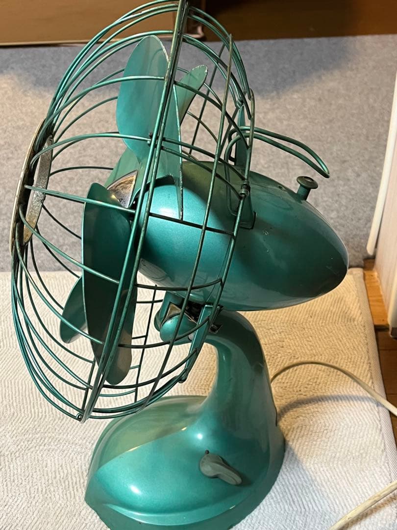 HITACHI 日立扇風機 鉄製 昭和レトロ アンティーク
