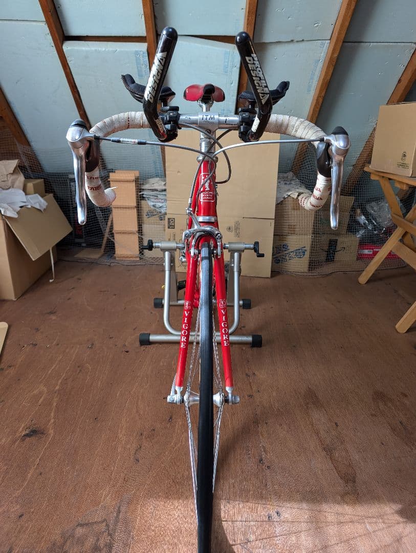 VIGORE フルオーダーロードバイク 練習用ホイール+マビックヘリウム