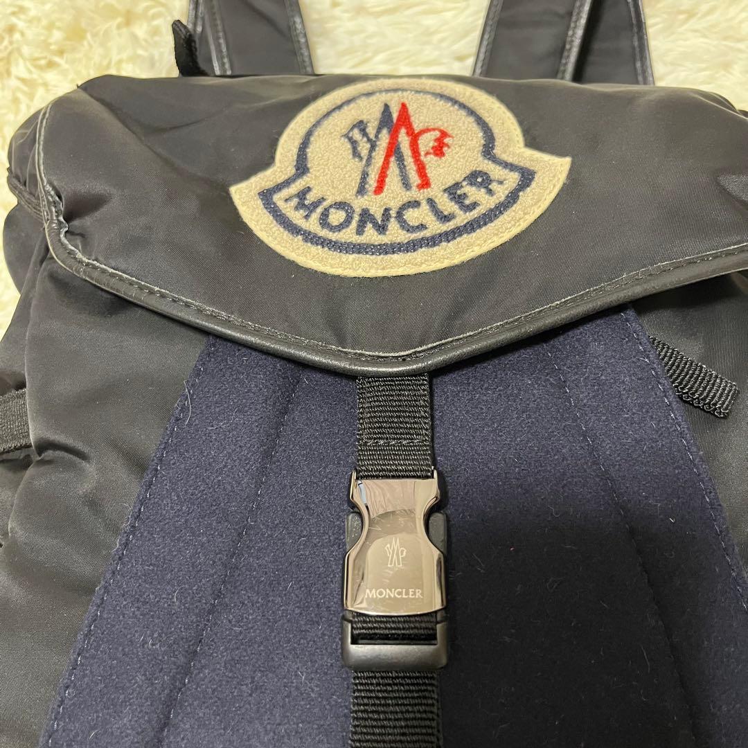 希少美品】モンクレール AMI リュック バックパック ロゴ刺繍 黒