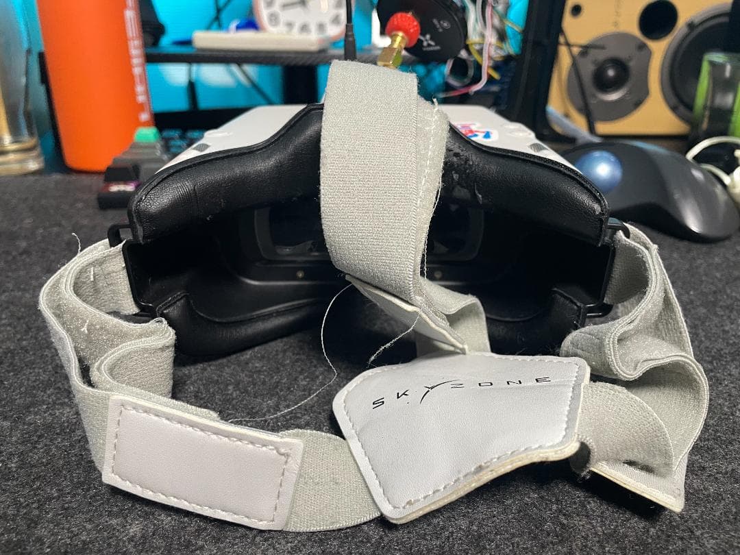 SkyZone Cobra S FPVゴーグル 5.8GHz