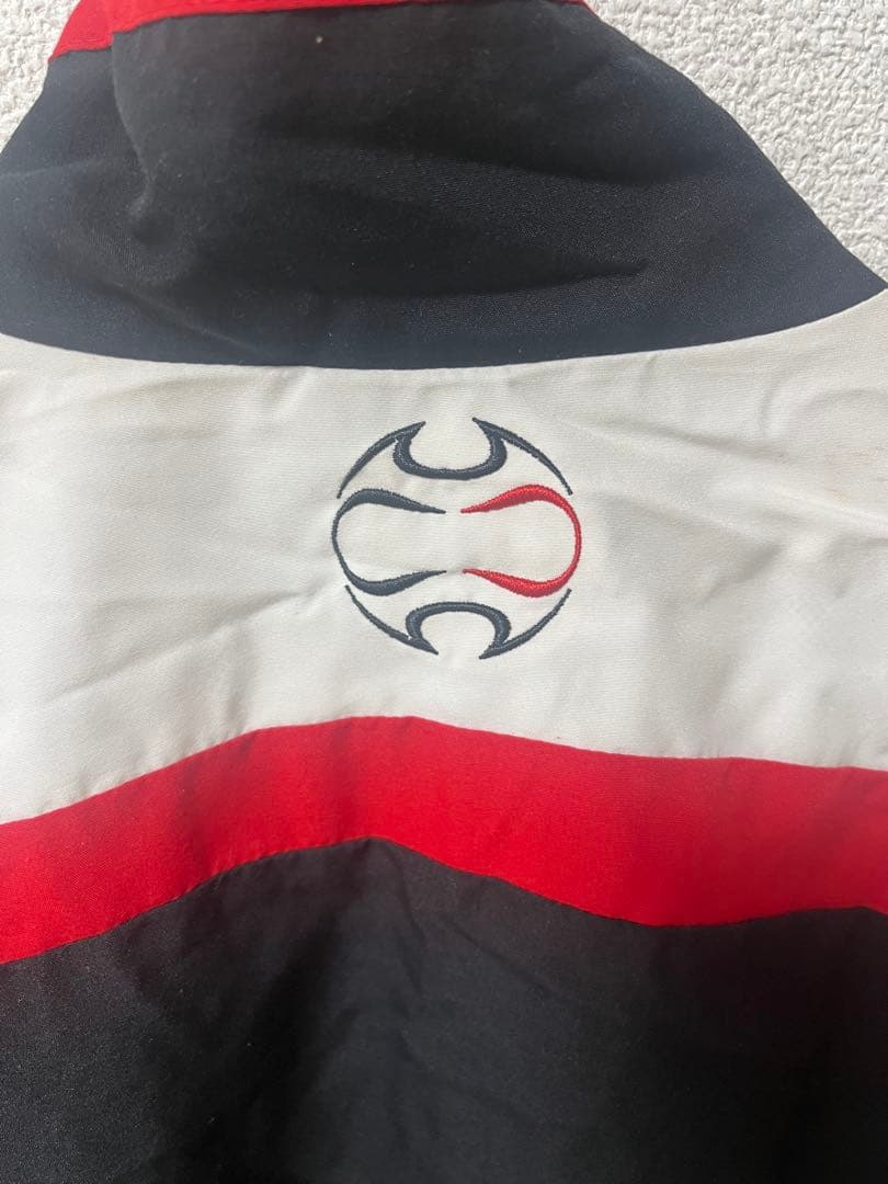 07/08リバプール adidas ビンテージウィンドブレーカー - メルカリ