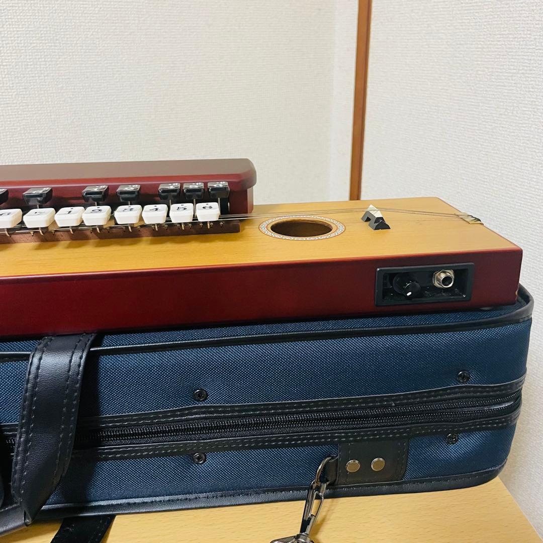 スズキ 大正琴 桂 TAS-11 電気大正琴 専用ケース付