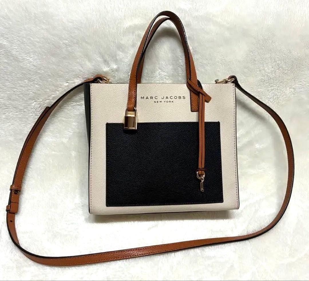 マークジェイコブスMARC JACOBSショルダーバッグ MARC JACOBS（マーク・ジェイコブス） 並行輸入 ショルダーバッグ