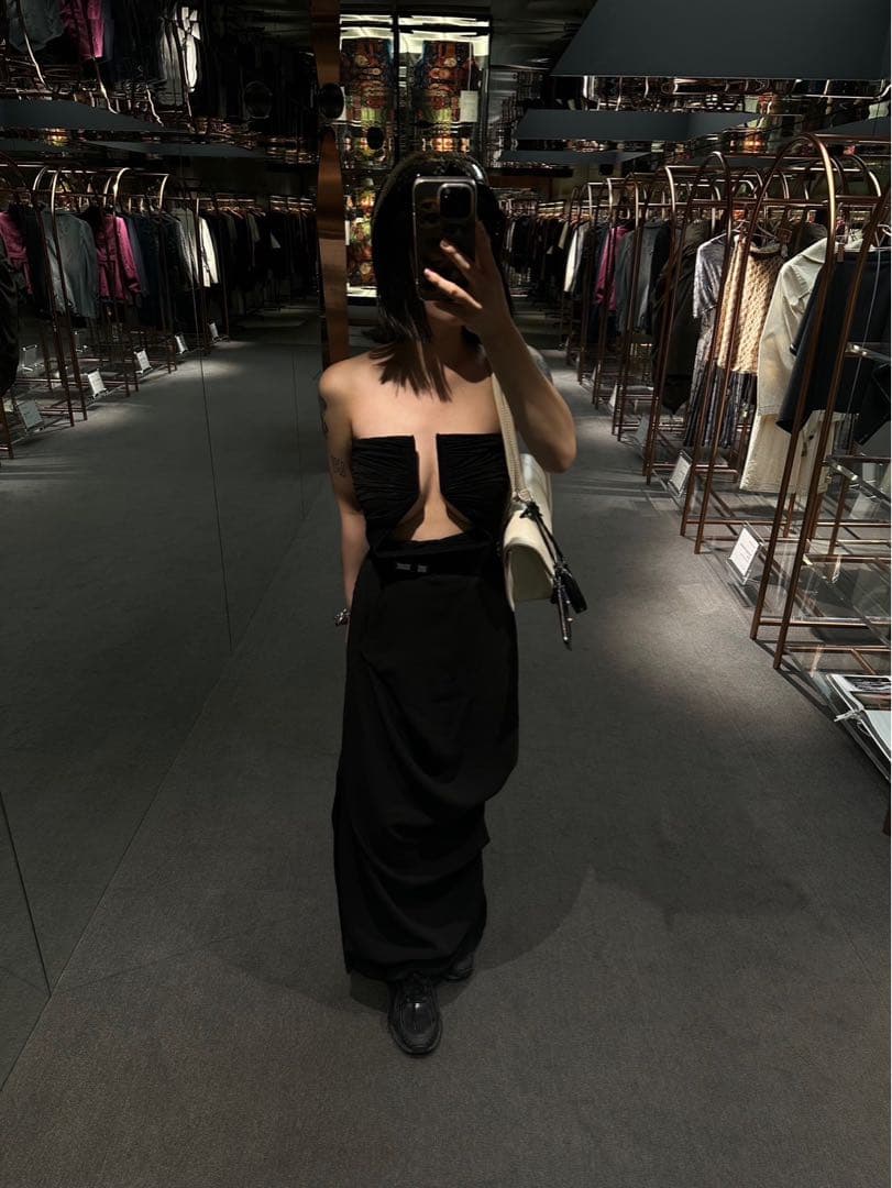 M*9様 Rick Owens トップス 明日までの出品 - メルカリ